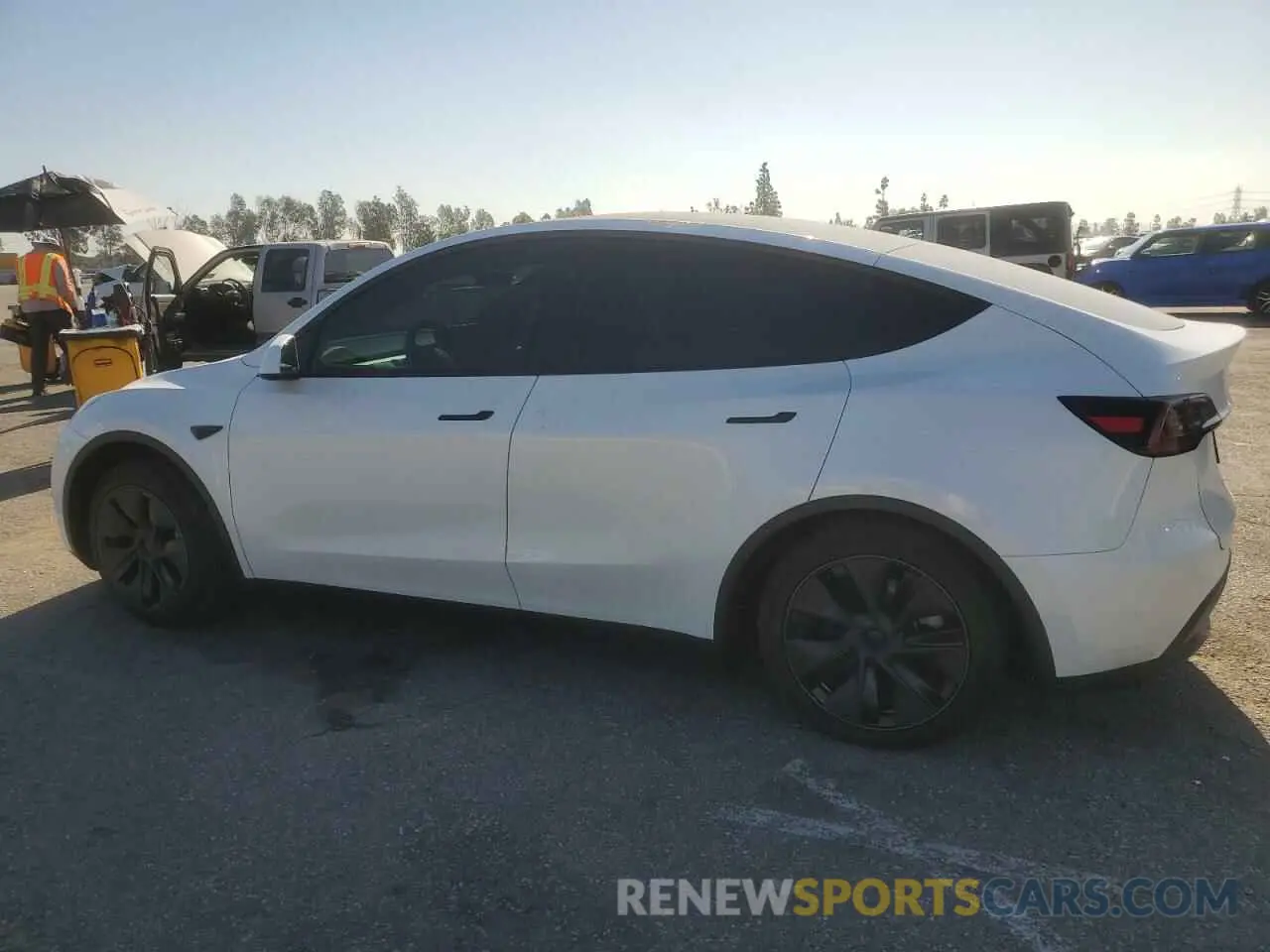 2 Photograph of a damaged car 7SAYGAEE0SF279529 TESLA MODEL Y 2025