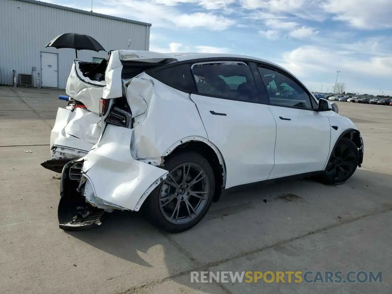3 Photograph of a damaged car 7SAYGAEE0SF285010 TESLA MODEL Y 2025