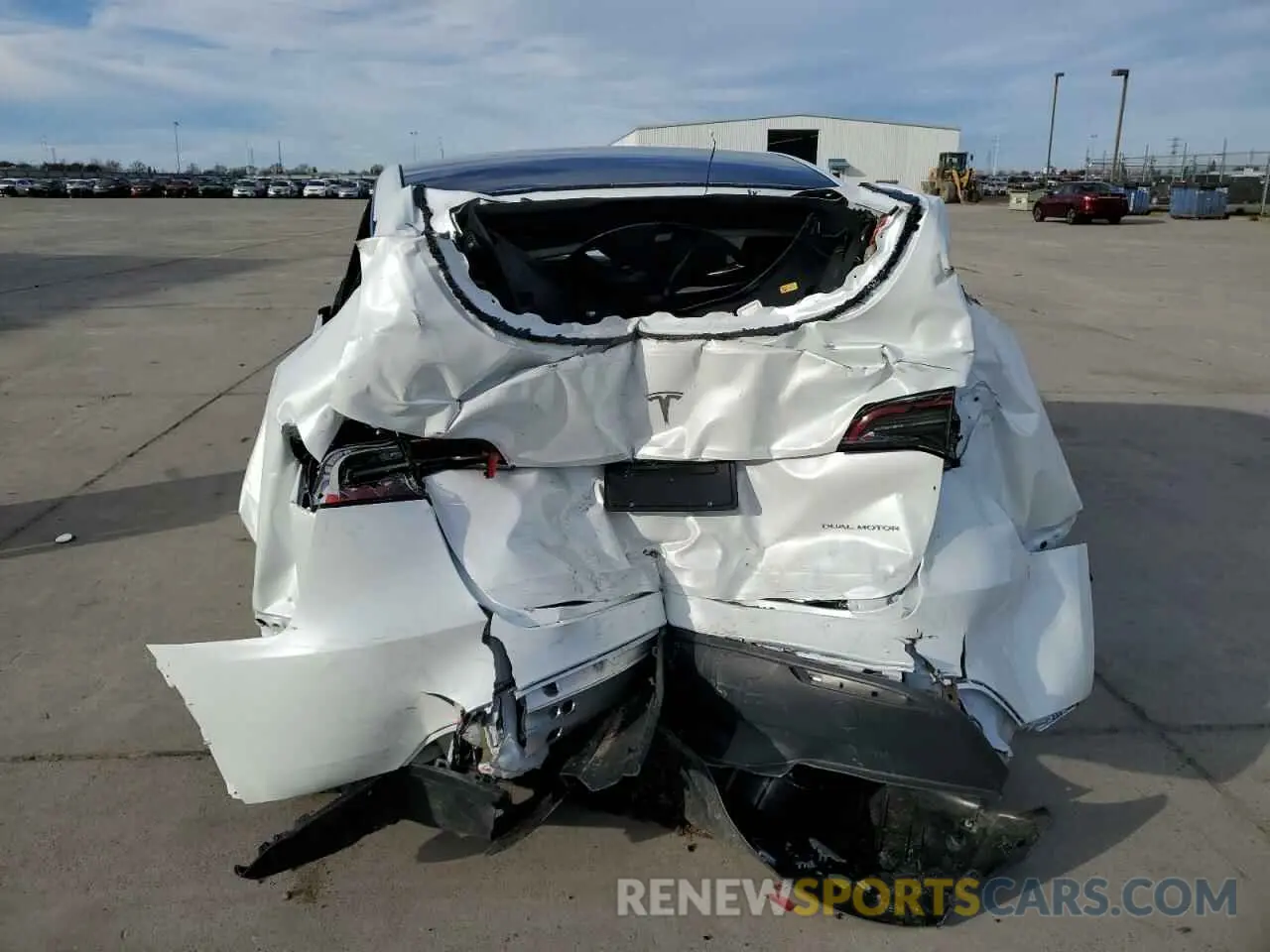 6 Photograph of a damaged car 7SAYGAEE0SF285010 TESLA MODEL Y 2025