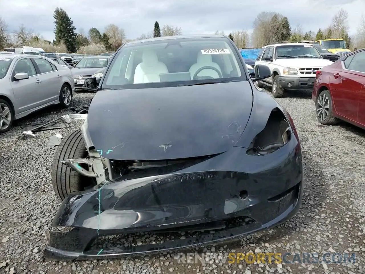 5 Photograph of a damaged car 7SAYGAEE0SF310181 TESLA MODEL Y 2025