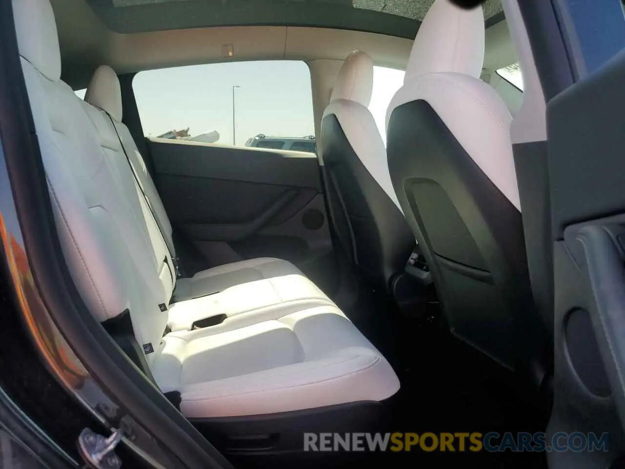 12 Photograph of a damaged car 7SAYGAEE1SF304020 TESLA MODEL Y 2025