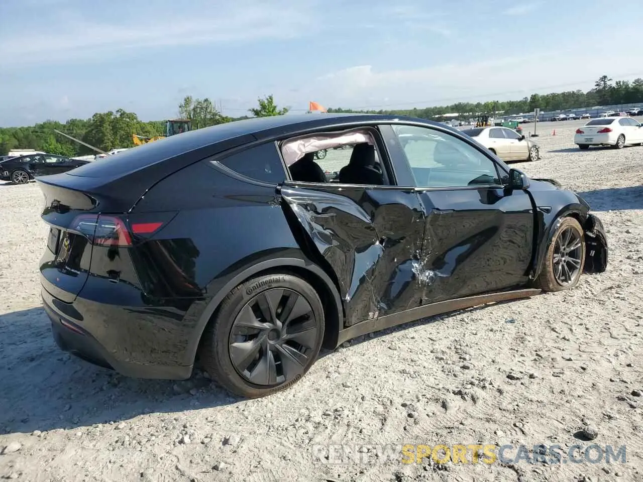 3 Photograph of a damaged car 7SAYGAEE1SF307936 TESLA MODEL Y 2025