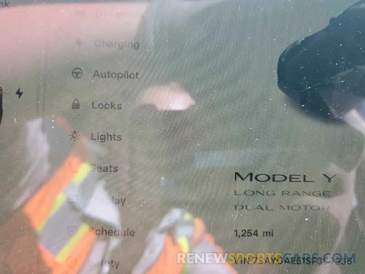 9 Photograph of a damaged car 7SAYGAEE1SF307936 TESLA MODEL Y 2025
