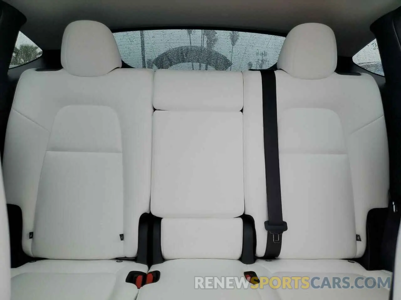 10 Photograph of a damaged car 7SAYGAEE3SF216635 TESLA MODEL Y 2025