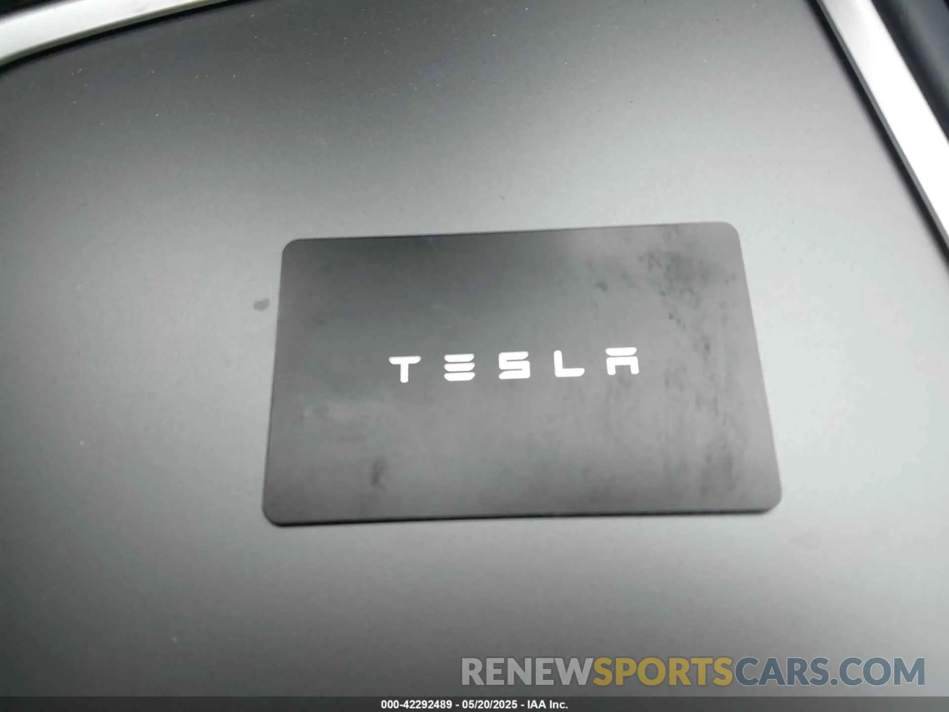 11 Photograph of a damaged car 7SAYGAEE3SF264491 TESLA MODEL Y 2025