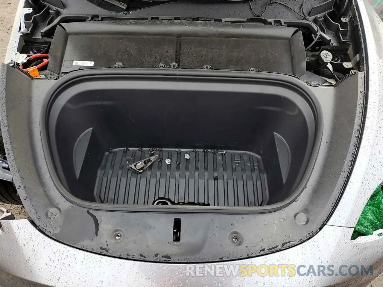 13 Photograph of a damaged car 7SAYGAEE3SF289603 TESLA MODEL Y 2025