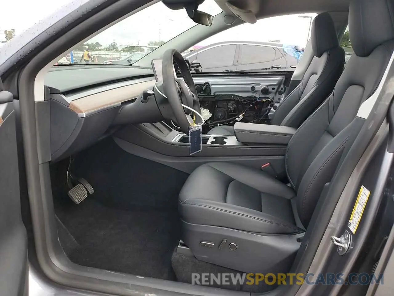 7 Photograph of a damaged car 7SAYGAEE3SF289603 TESLA MODEL Y 2025