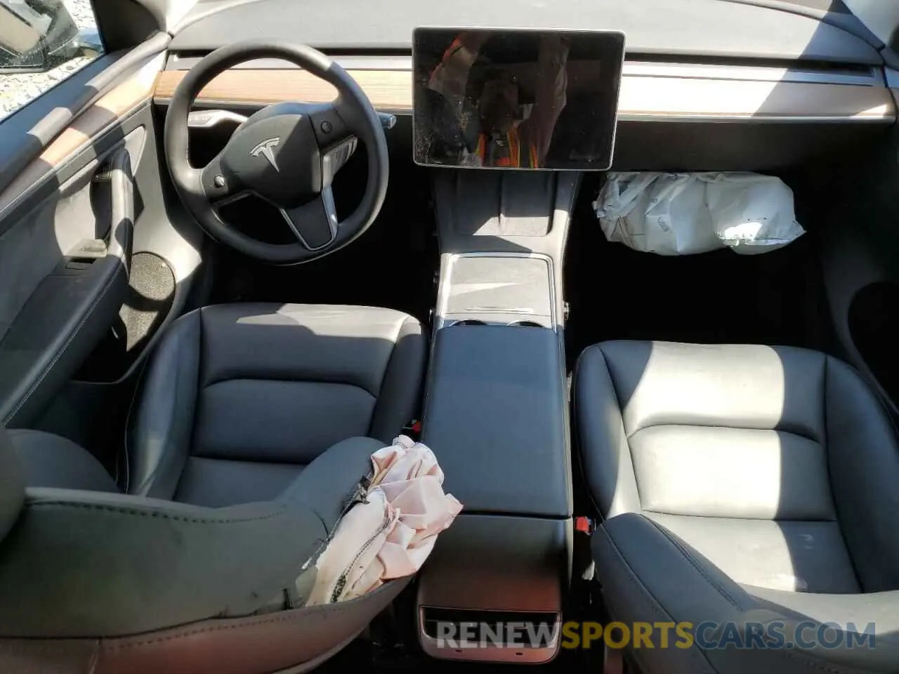 8 Photograph of a damaged car 7SAYGAEE5SF217365 TESLA MODEL Y 2025