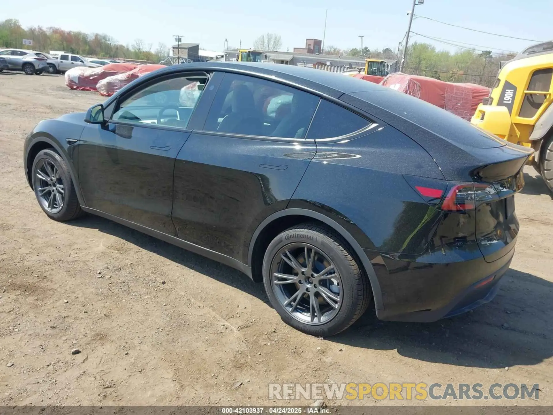 3 Photograph of a damaged car 7SAYGAEE5SF249006 TESLA MODEL Y 2025