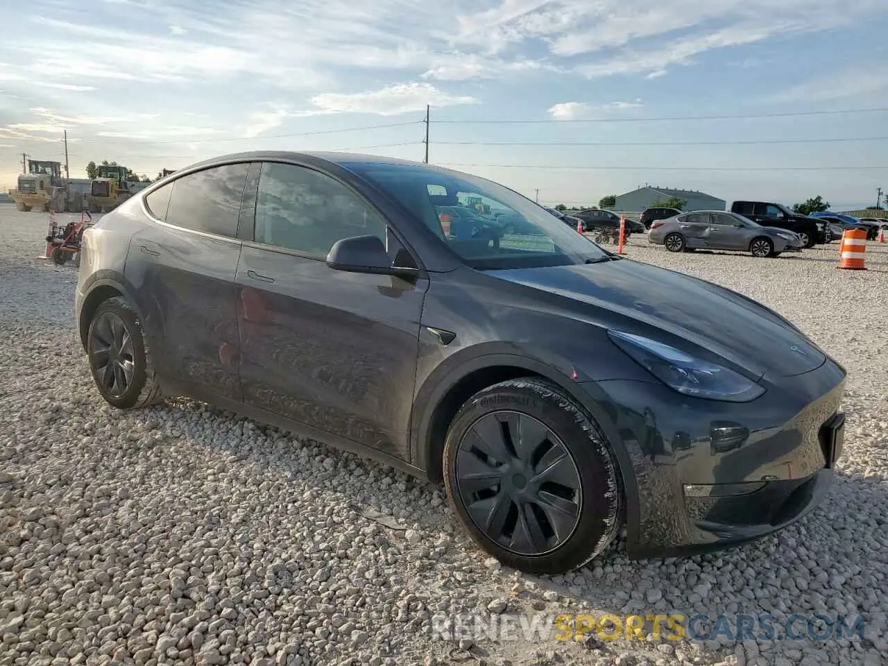 4 Photograph of a damaged car 7SAYGAEE5SF287996 TESLA MODEL Y 2025