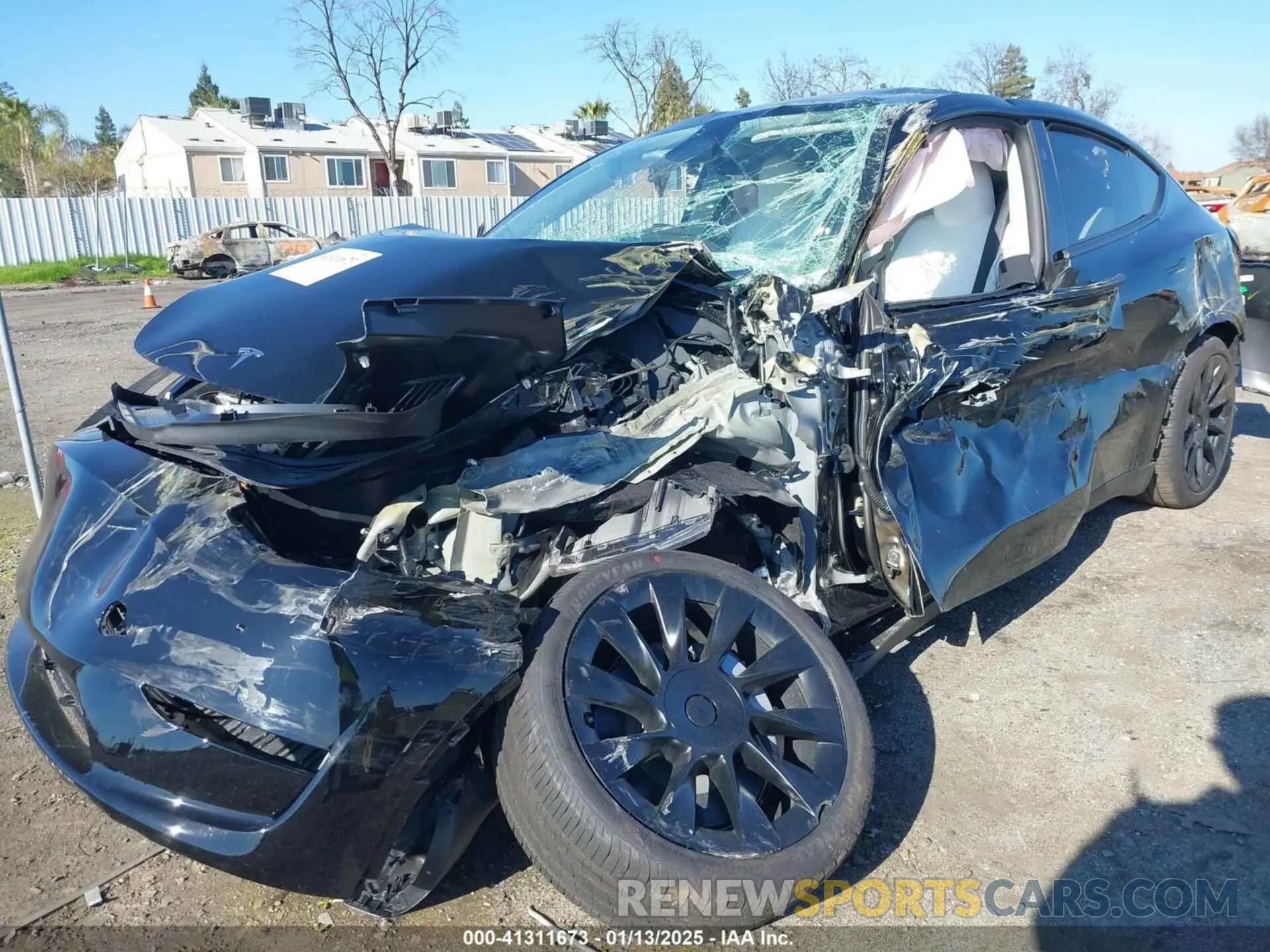 6 Photograph of a damaged car 7SAYGAEE6SF215009 TESLA MODEL Y 2025