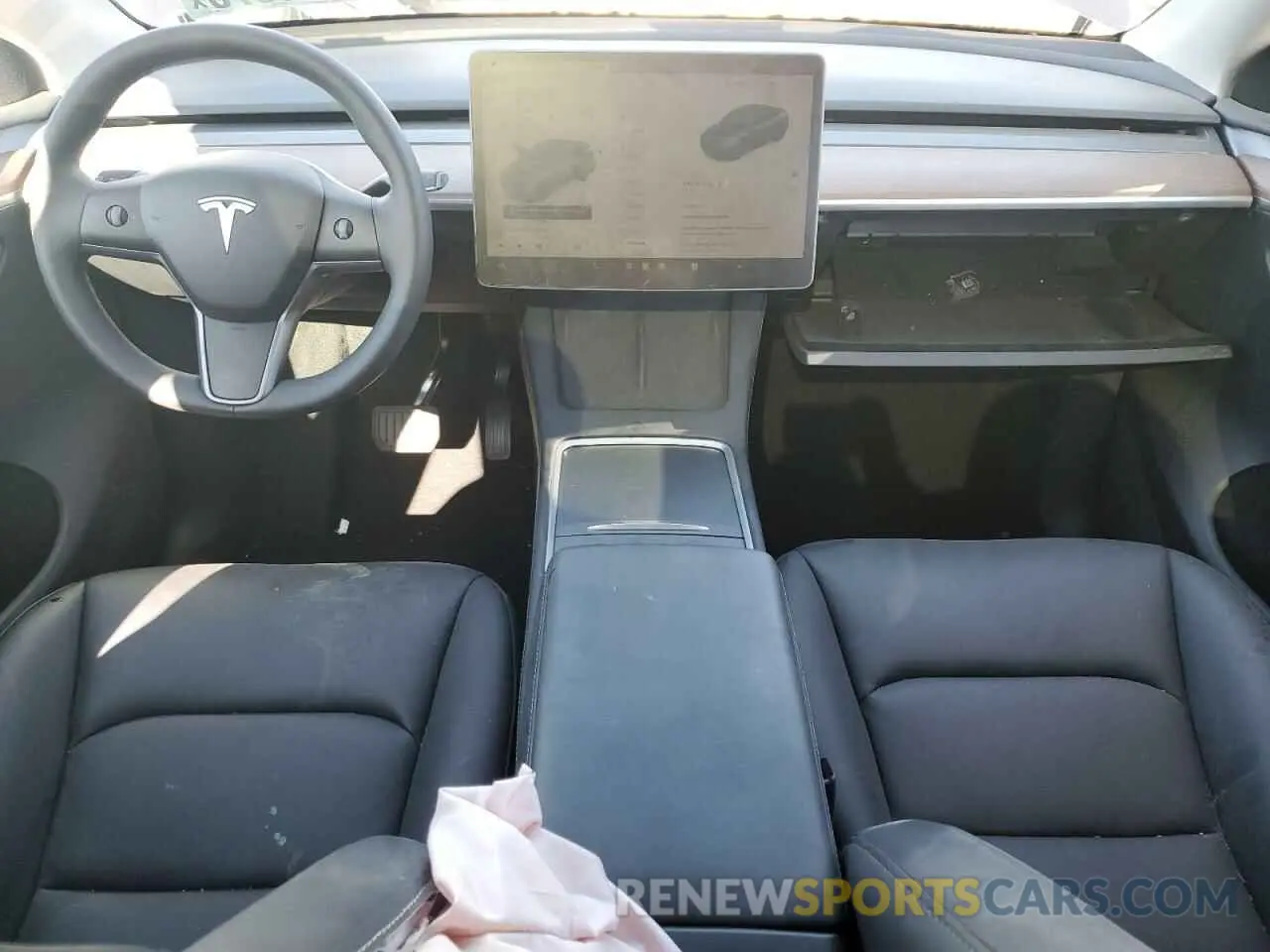 8 Photograph of a damaged car 7SAYGAEE6SF252755 TESLA MODEL Y 2025