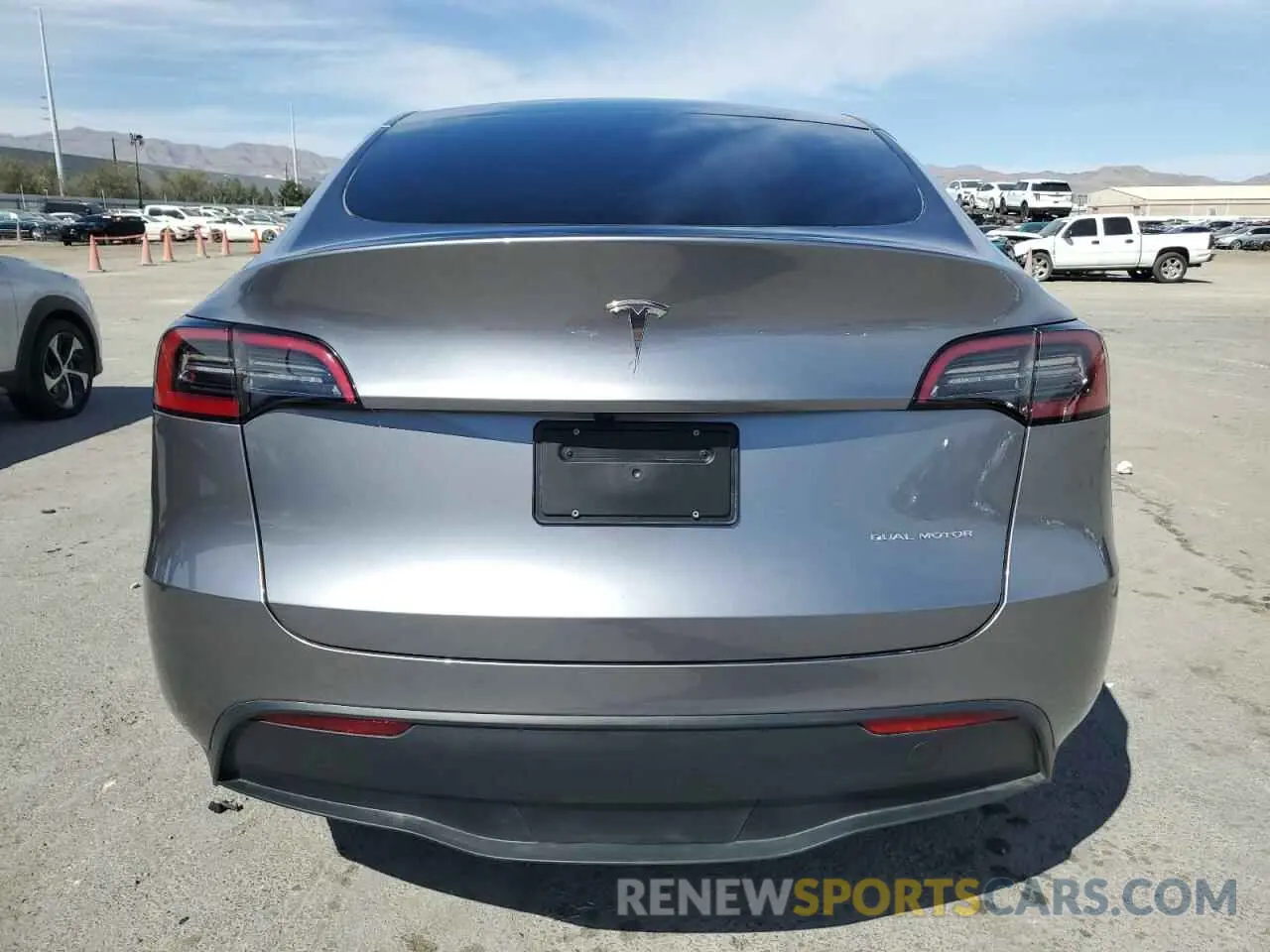 6 Photograph of a damaged car 7SAYGAEE6SF304434 TESLA MODEL Y 2025