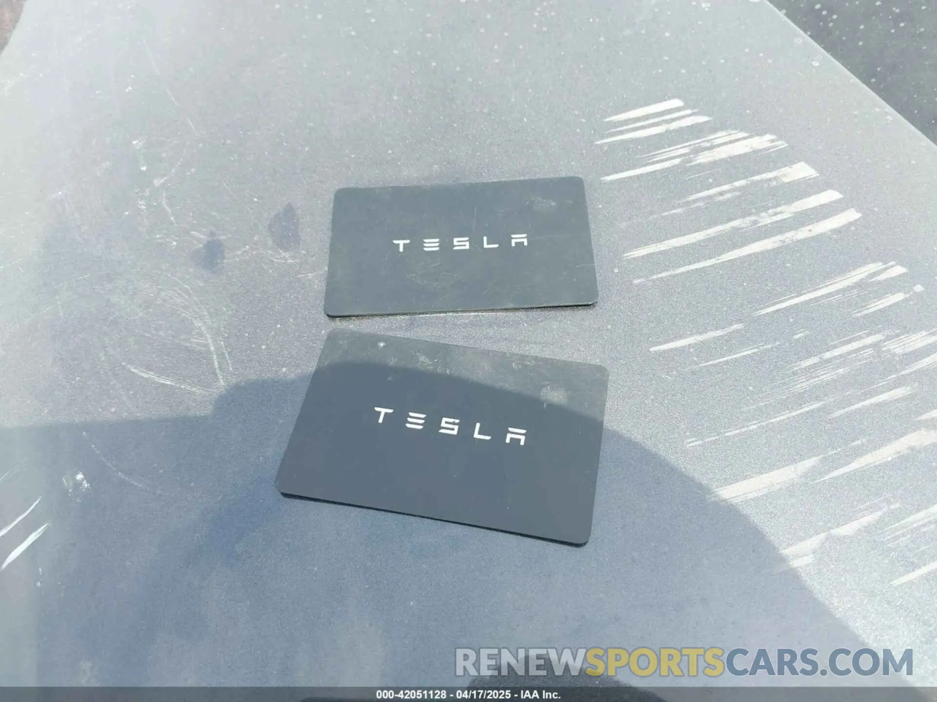 11 Photograph of a damaged car 7SAYGAEE9SF304797 TESLA MODEL Y 2025