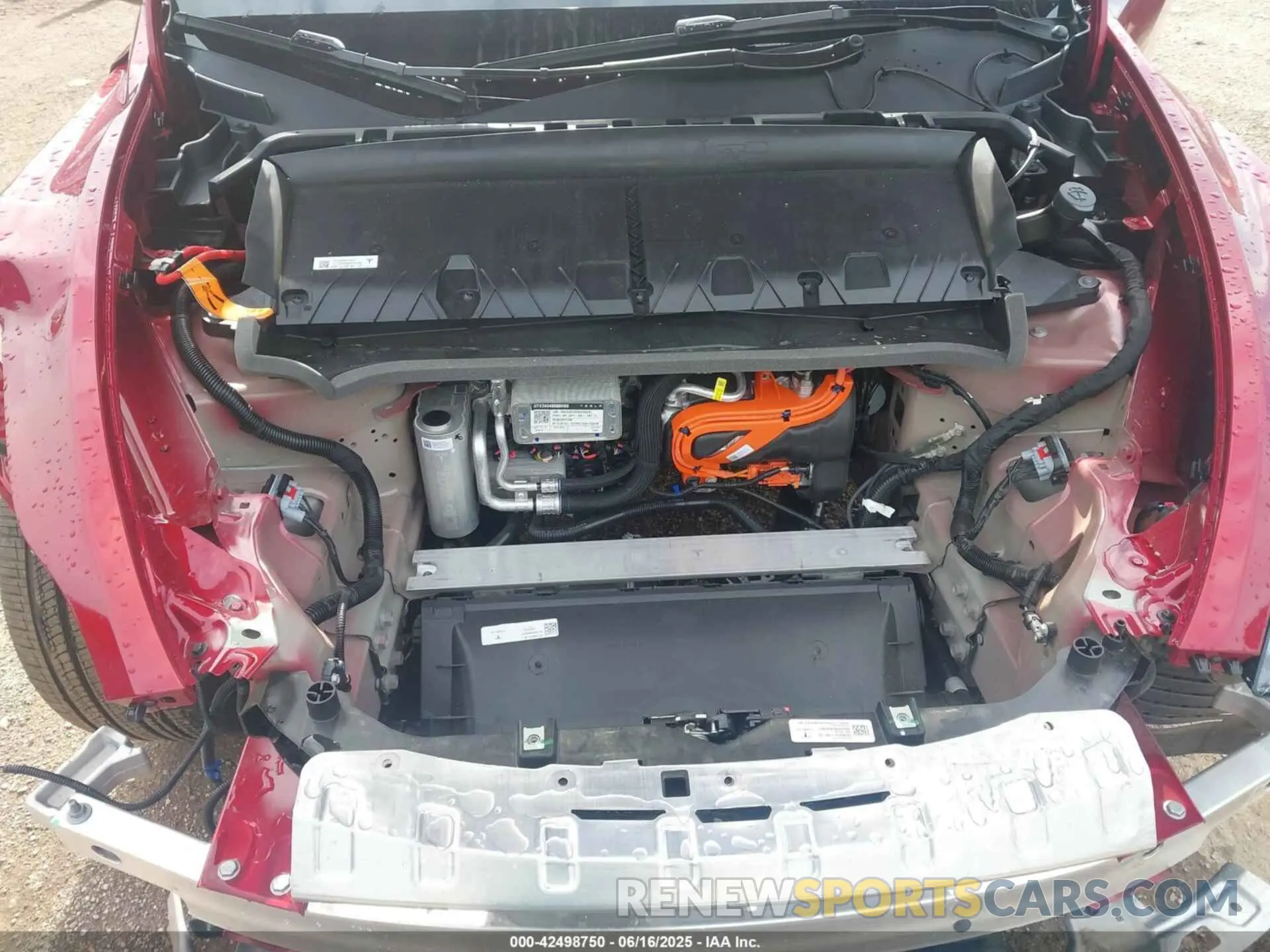 10 Photograph of a damaged car 7SAYGDED0SA356020 TESLA MODEL Y 2025