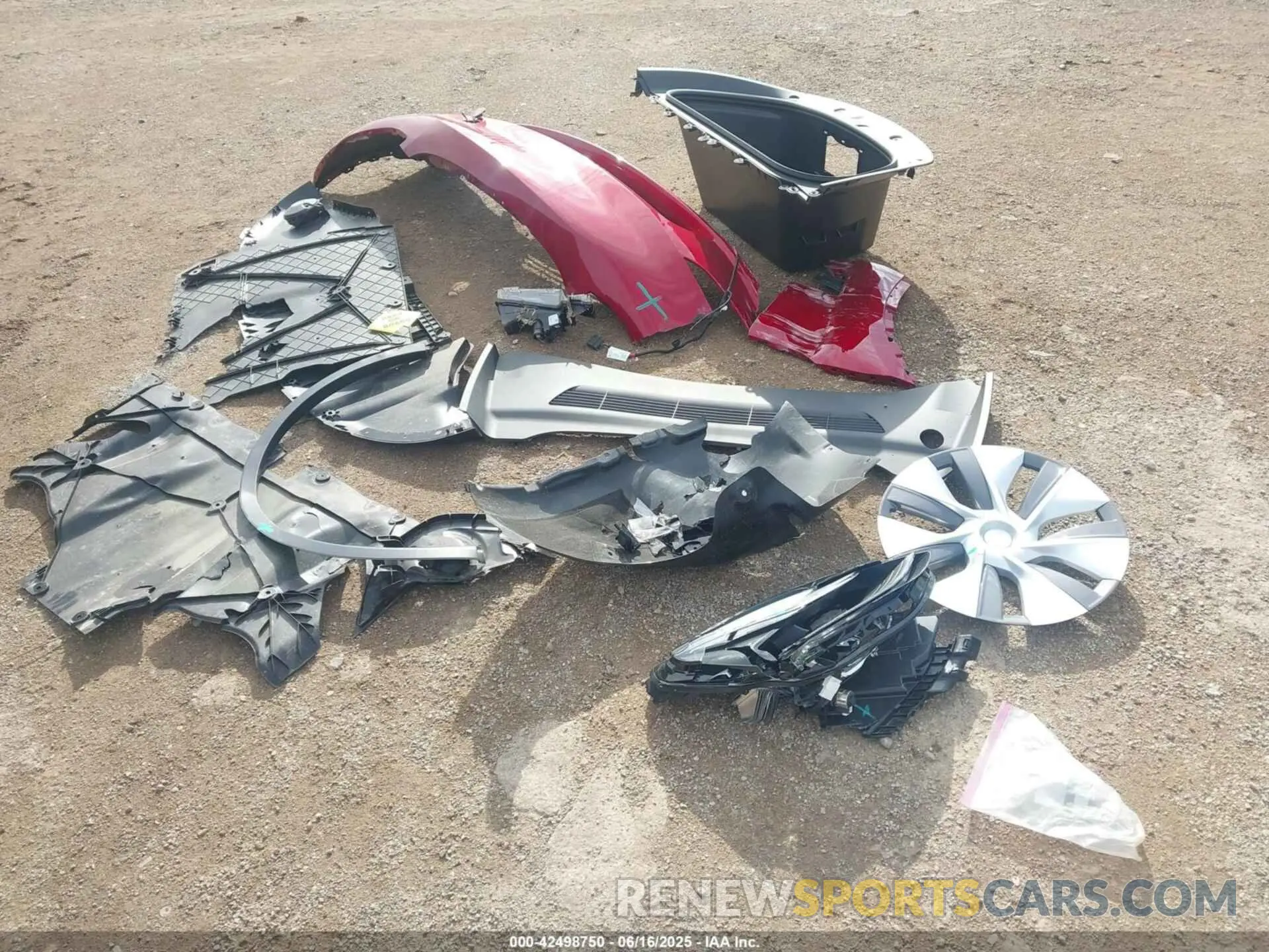 12 Photograph of a damaged car 7SAYGDED0SA356020 TESLA MODEL Y 2025