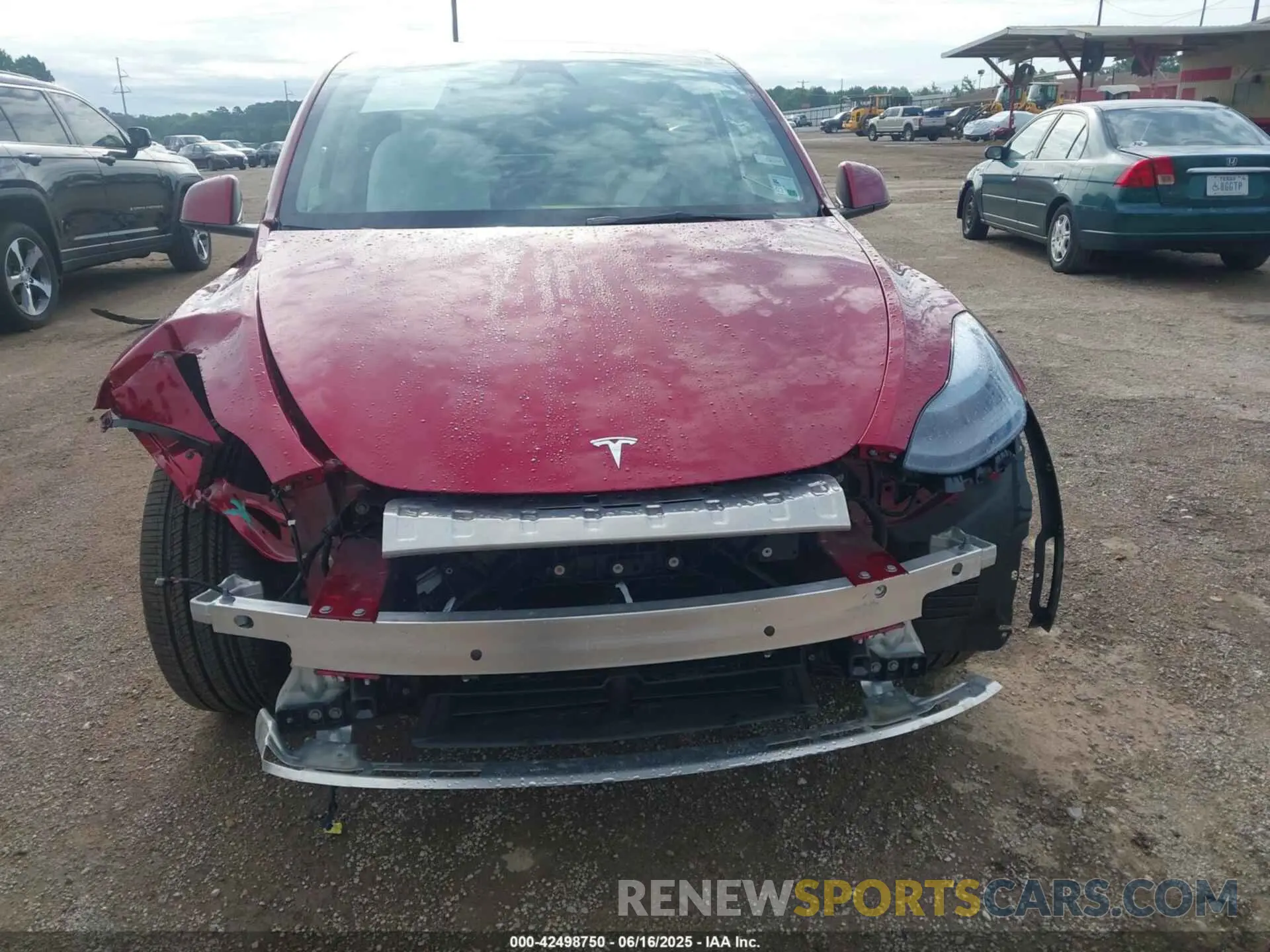 13 Photograph of a damaged car 7SAYGDED0SA356020 TESLA MODEL Y 2025
