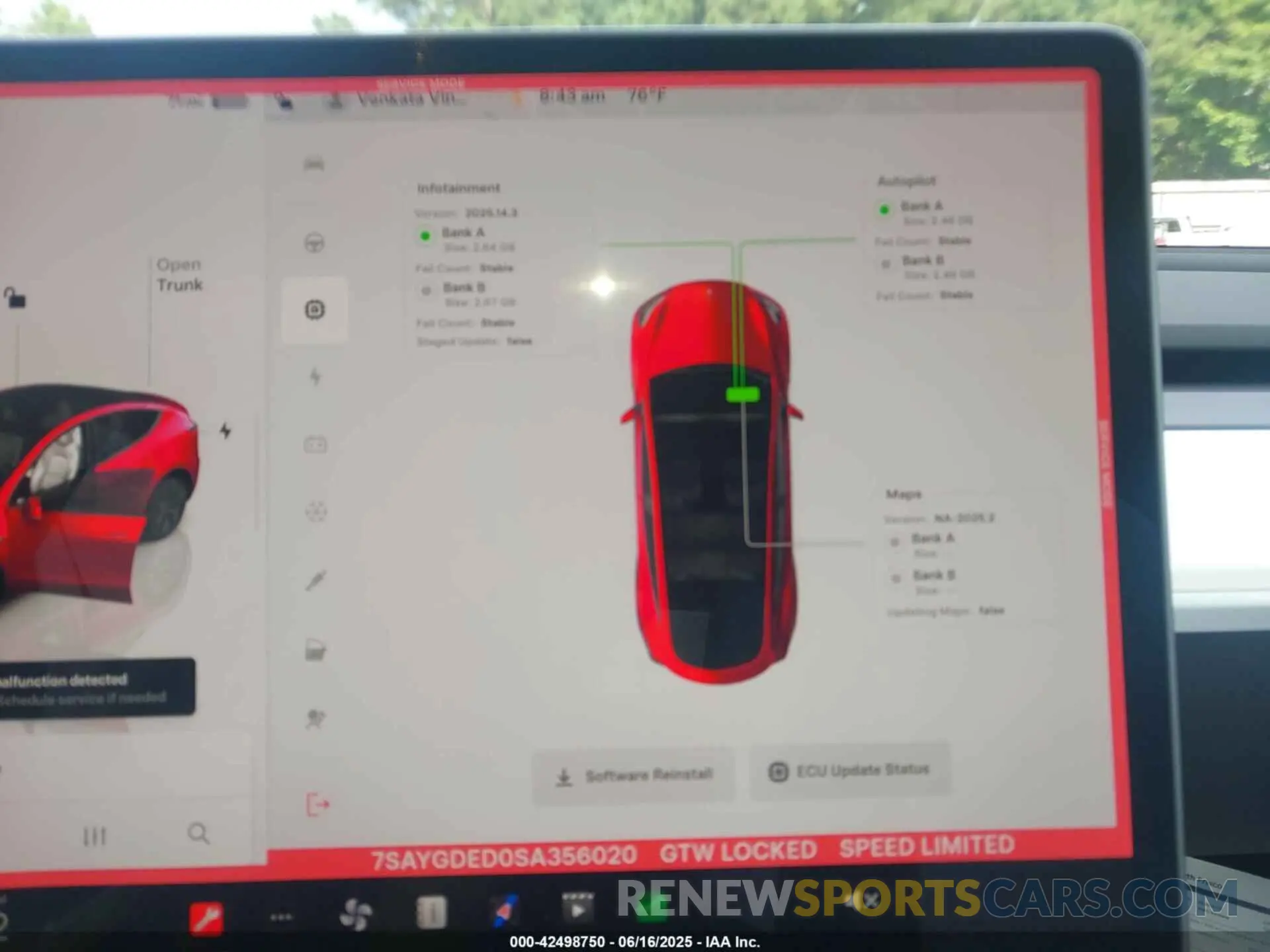 19 Photograph of a damaged car 7SAYGDED0SA356020 TESLA MODEL Y 2025