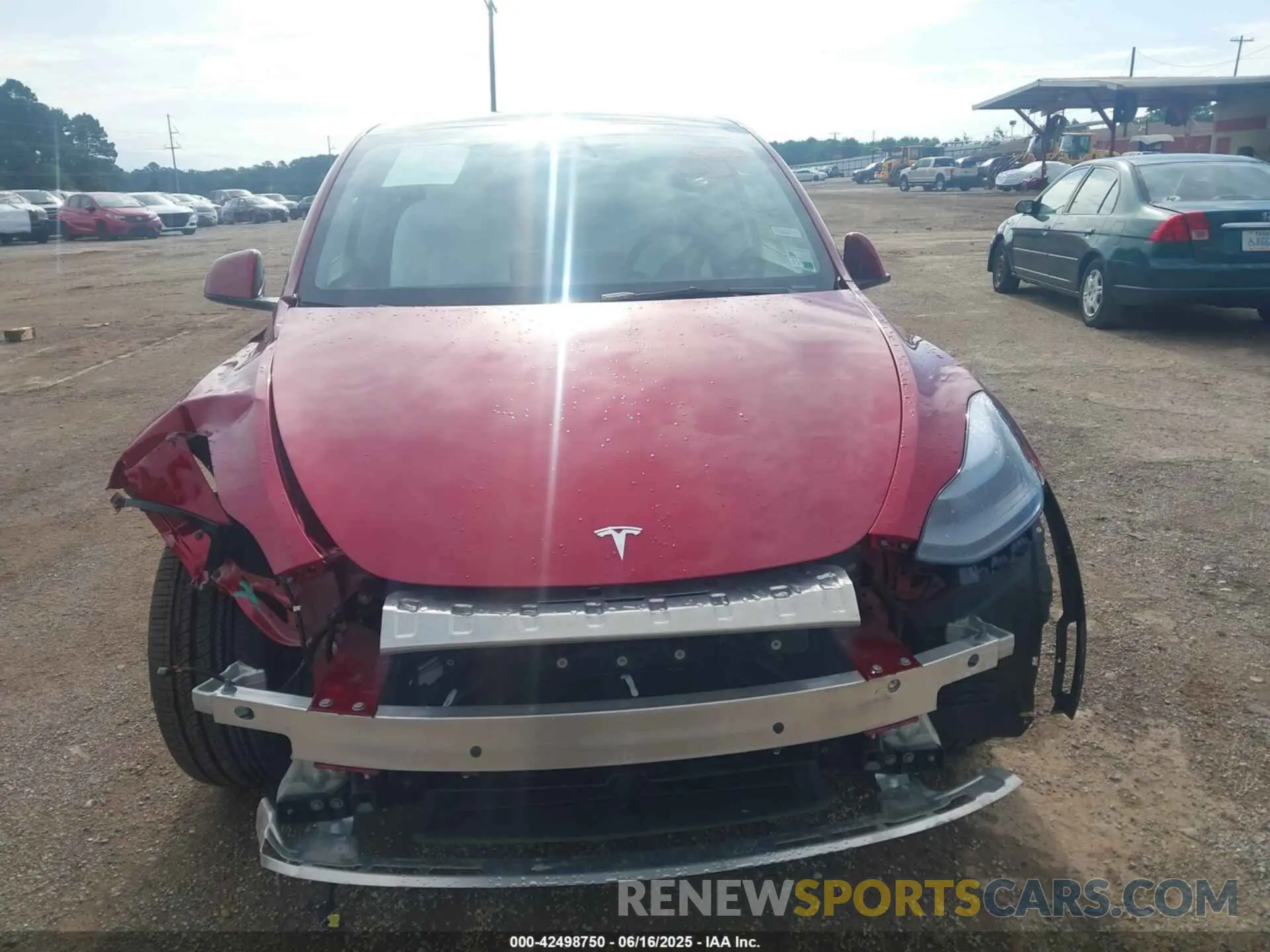 6 Photograph of a damaged car 7SAYGDED0SA356020 TESLA MODEL Y 2025