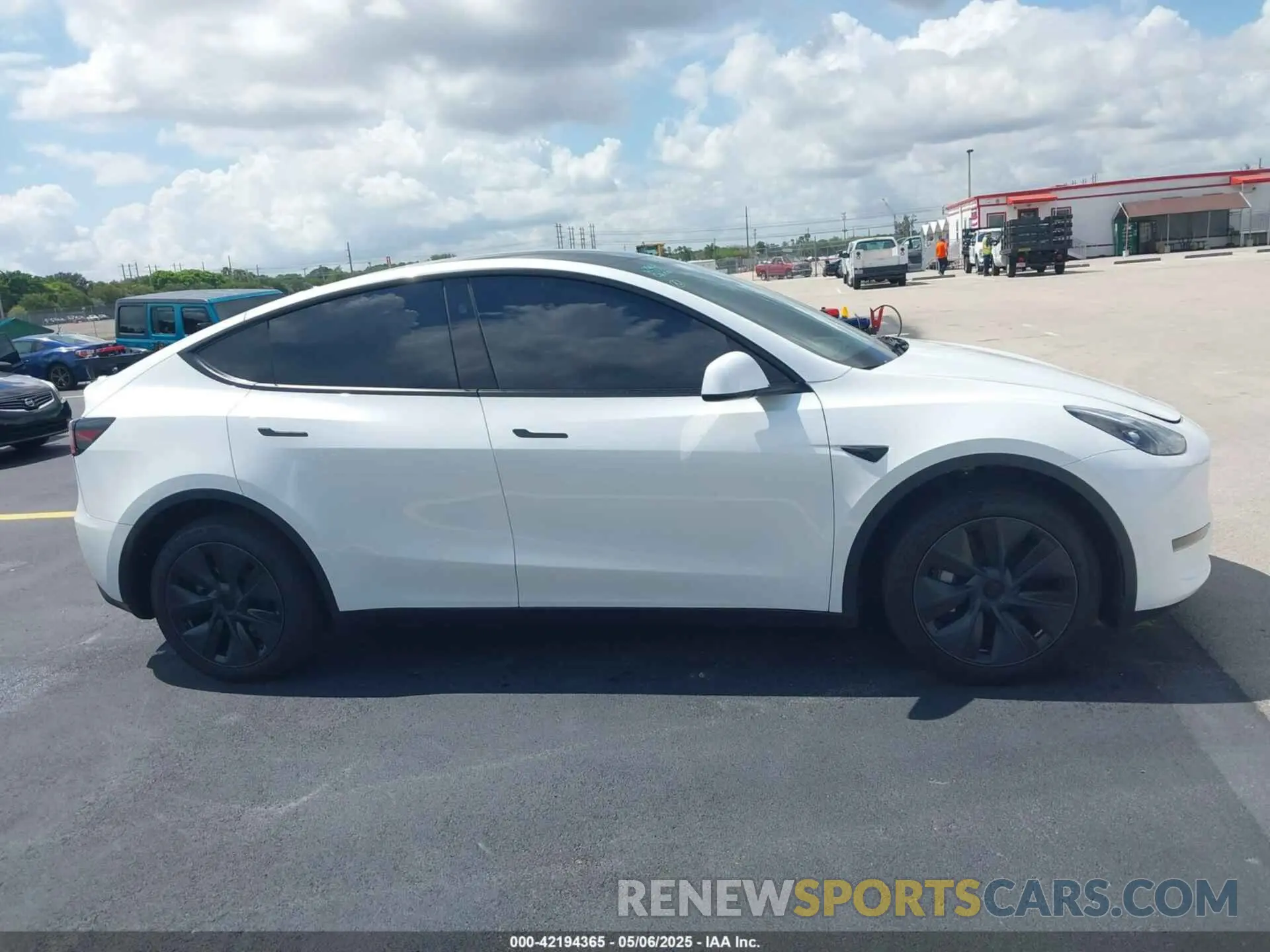 13 Photograph of a damaged car 7SAYGDED0SA357958 TESLA MODEL Y 2025