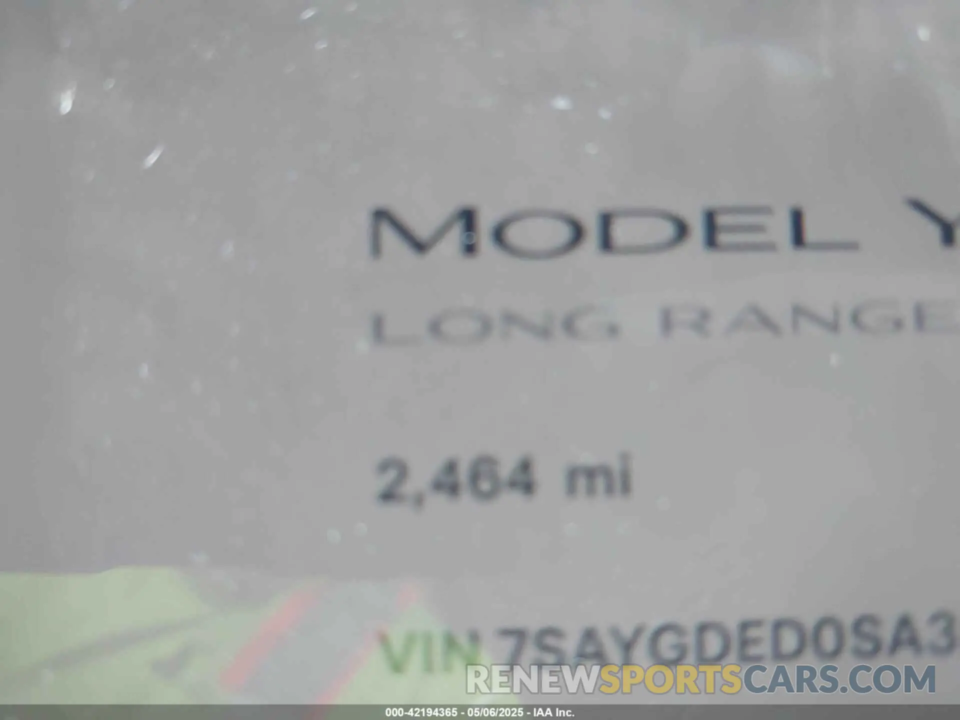 15 Photograph of a damaged car 7SAYGDED0SA357958 TESLA MODEL Y 2025