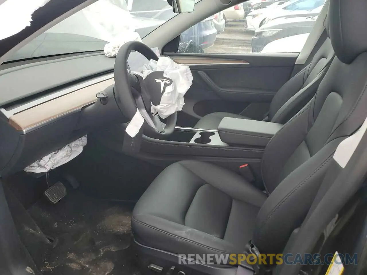 7 Photograph of a damaged car 7SAYGDED0SF262044 TESLA MODEL Y 2025