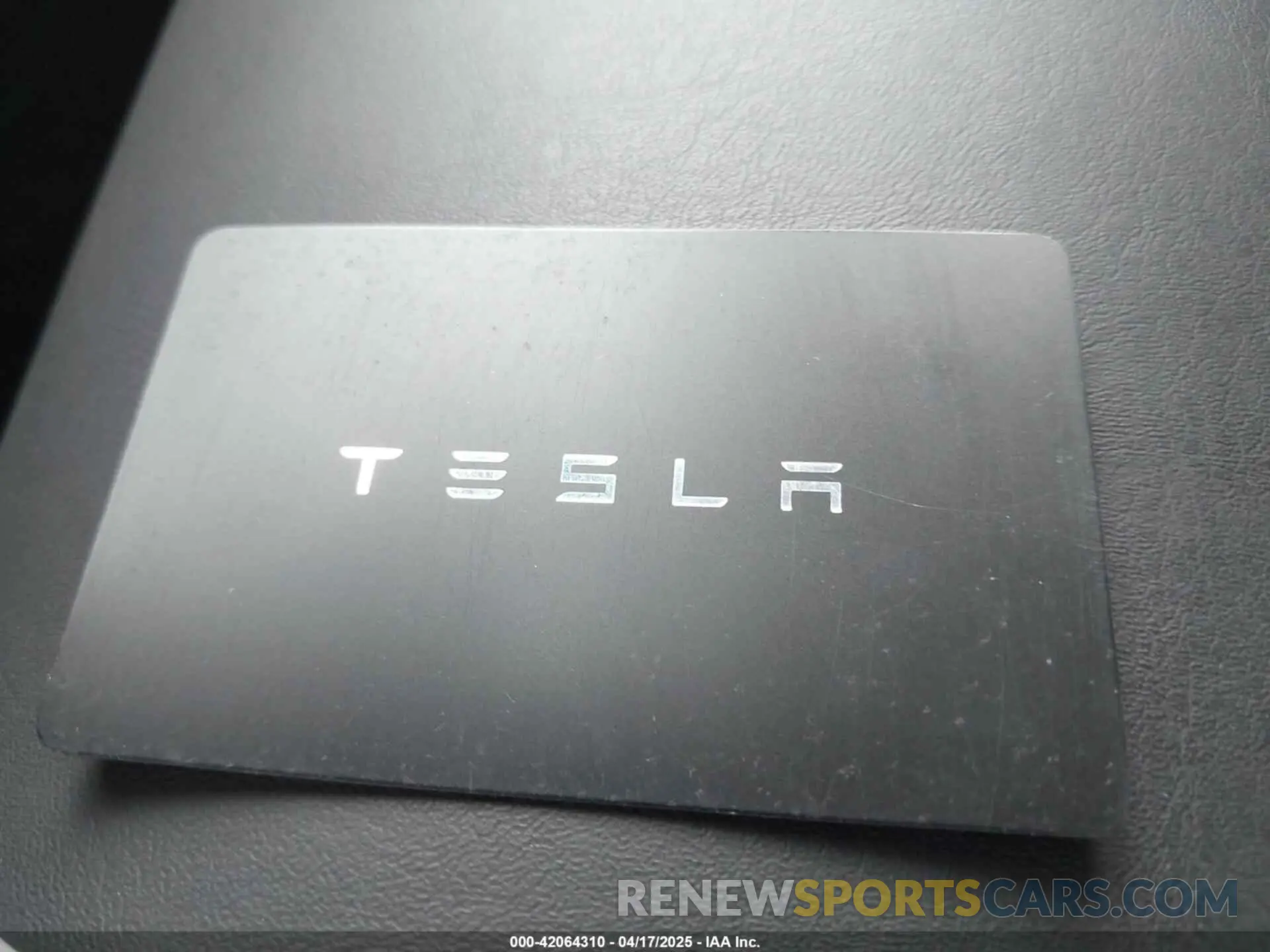11 Photograph of a damaged car 7SAYGDED0SF281614 TESLA MODEL Y 2025