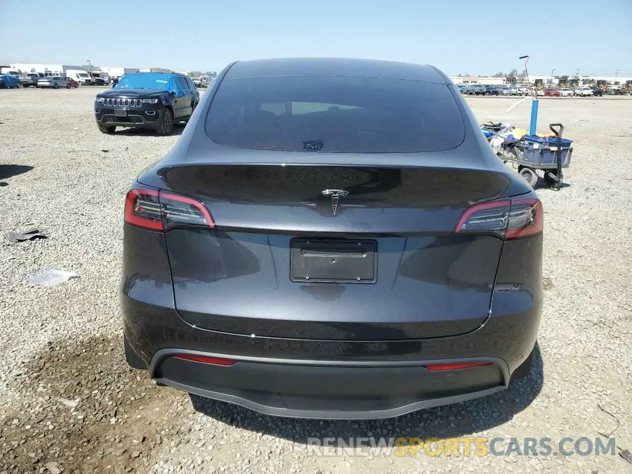 6 Photograph of a damaged car 7SAYGDED0SF317270 TESLA MODEL Y 2025