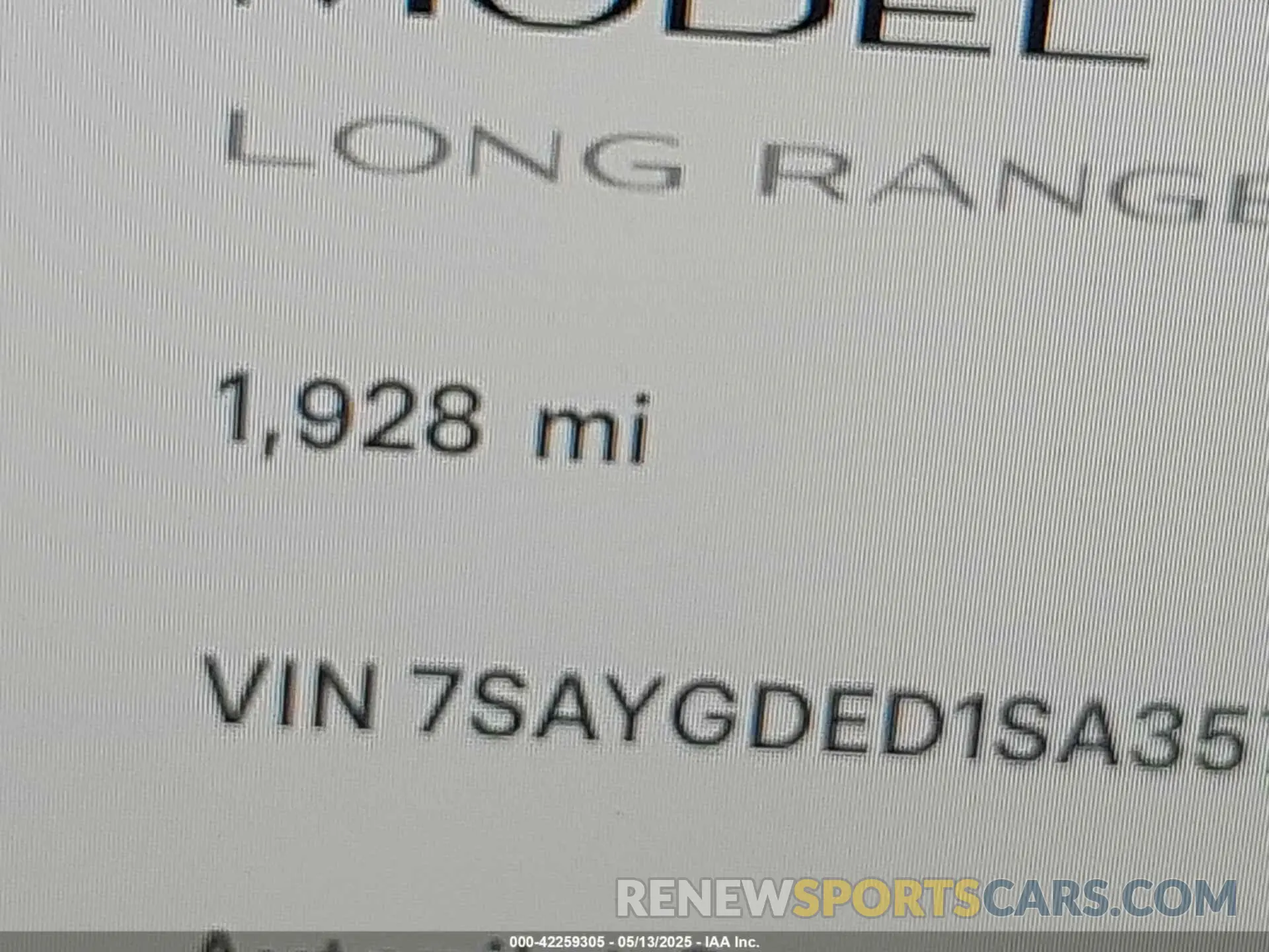 14 Photograph of a damaged car 7SAYGDED1SA357841 TESLA MODEL Y 2025