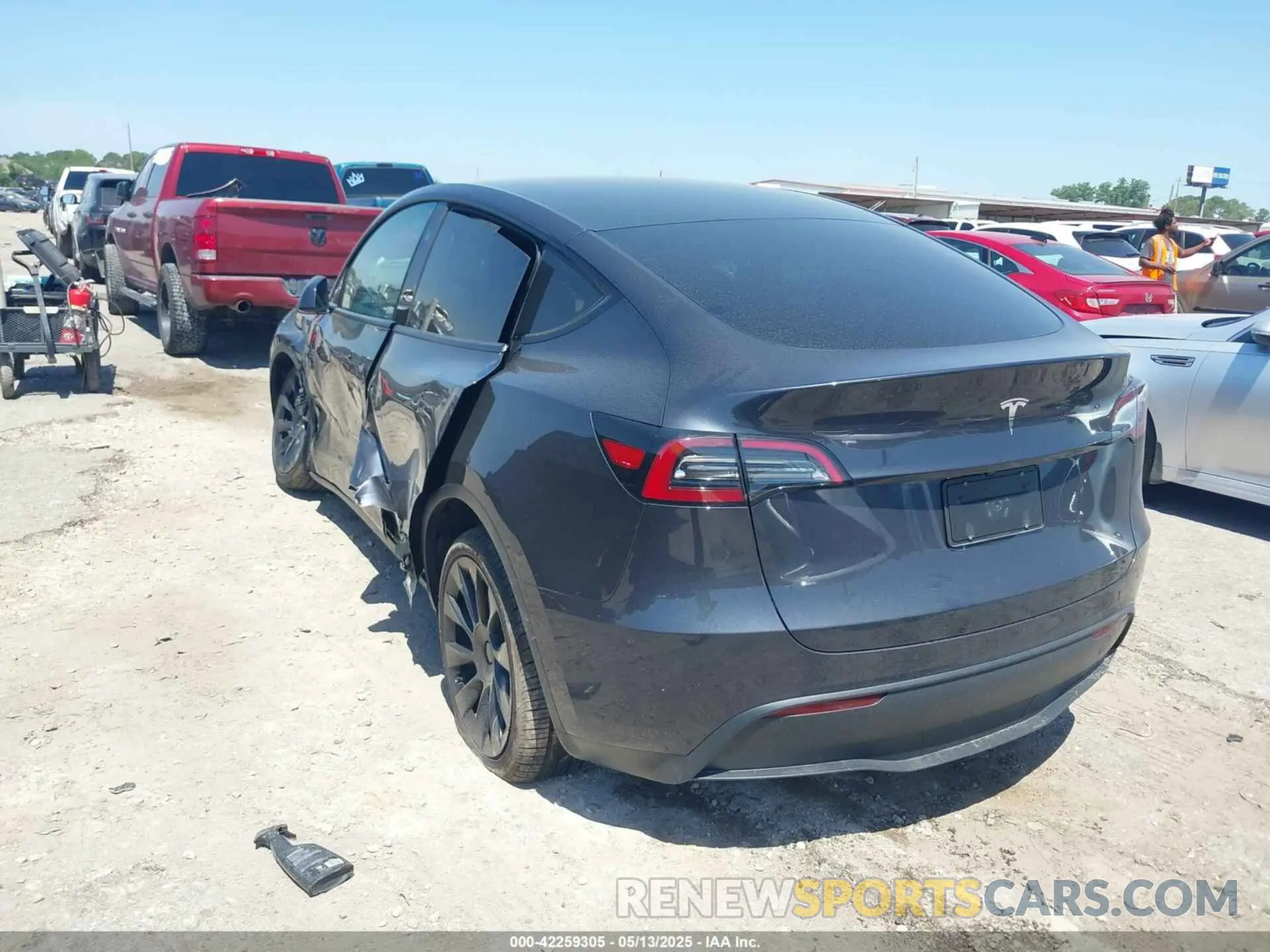3 Photograph of a damaged car 7SAYGDED1SA357841 TESLA MODEL Y 2025