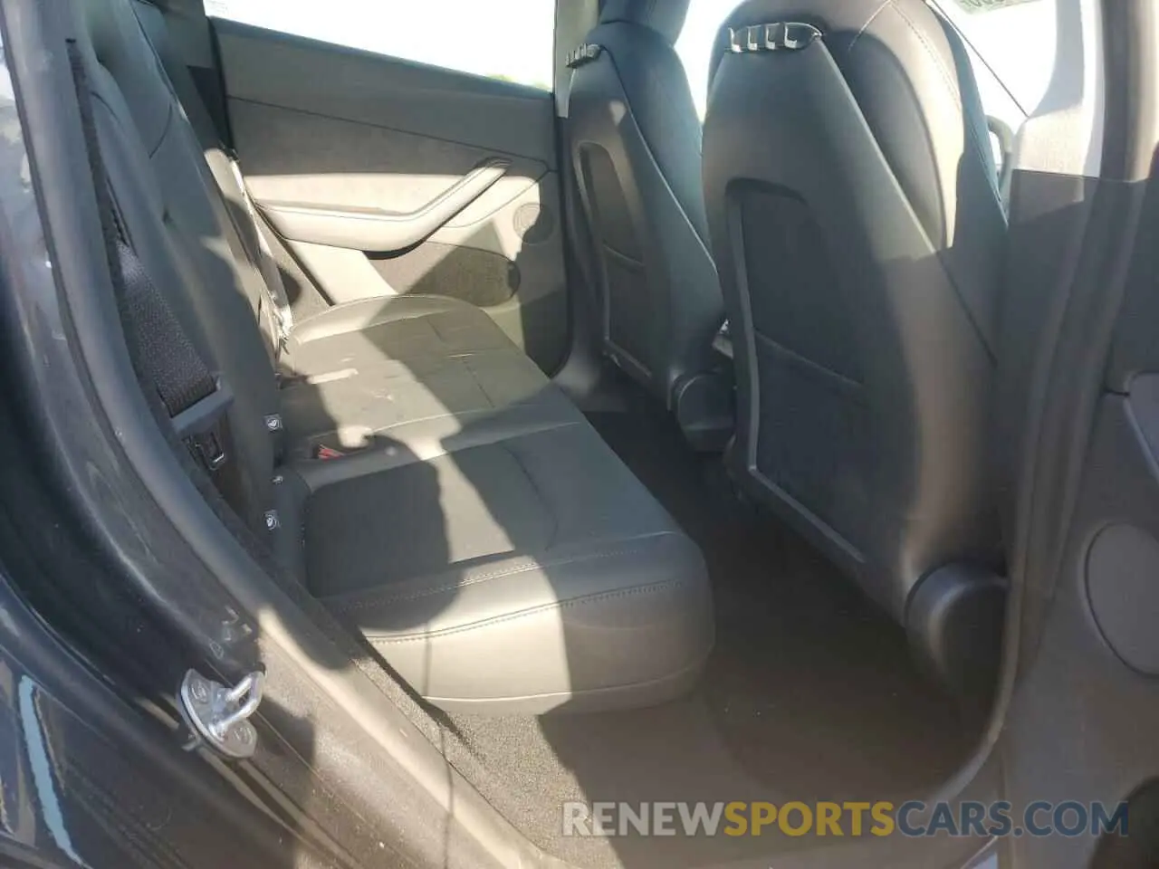 12 Photograph of a damaged car 7SAYGDED1SA373036 TESLA MODEL Y 2025