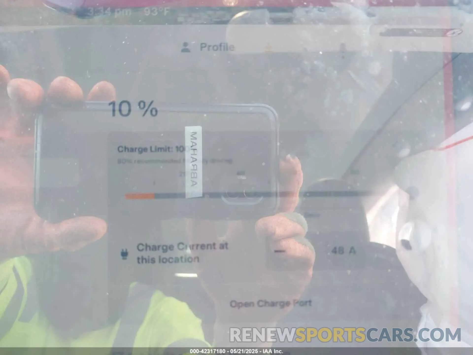 17 Photograph of a damaged car 7SAYGDED1SF220689 TESLA MODEL Y 2025
