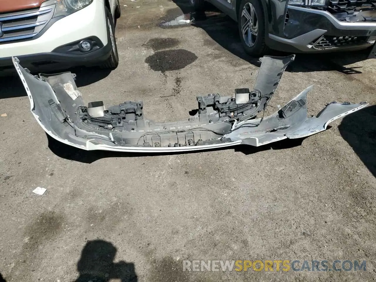 12 Photograph of a damaged car 7SAYGDED2SF258139 TESLA MODEL Y 2025