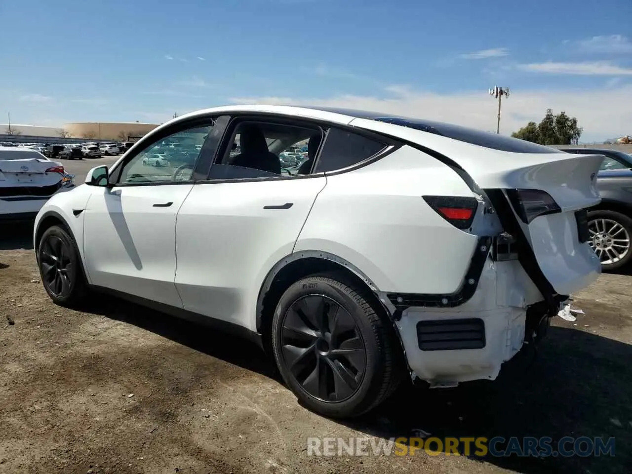 2 Photograph of a damaged car 7SAYGDED2SF258139 TESLA MODEL Y 2025