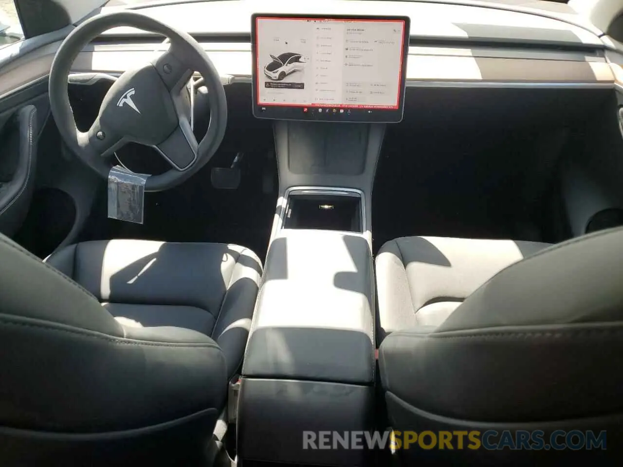 8 Photograph of a damaged car 7SAYGDED2SF258139 TESLA MODEL Y 2025