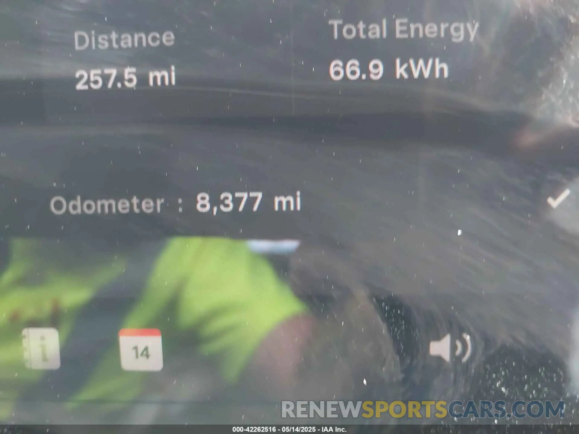 15 Photograph of a damaged car 7SAYGDED3SA338398 TESLA MODEL Y 2025