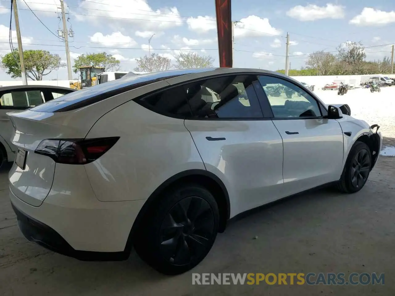 3 Photograph of a damaged car 7SAYGDED3SA374902 TESLA MODEL Y 2025