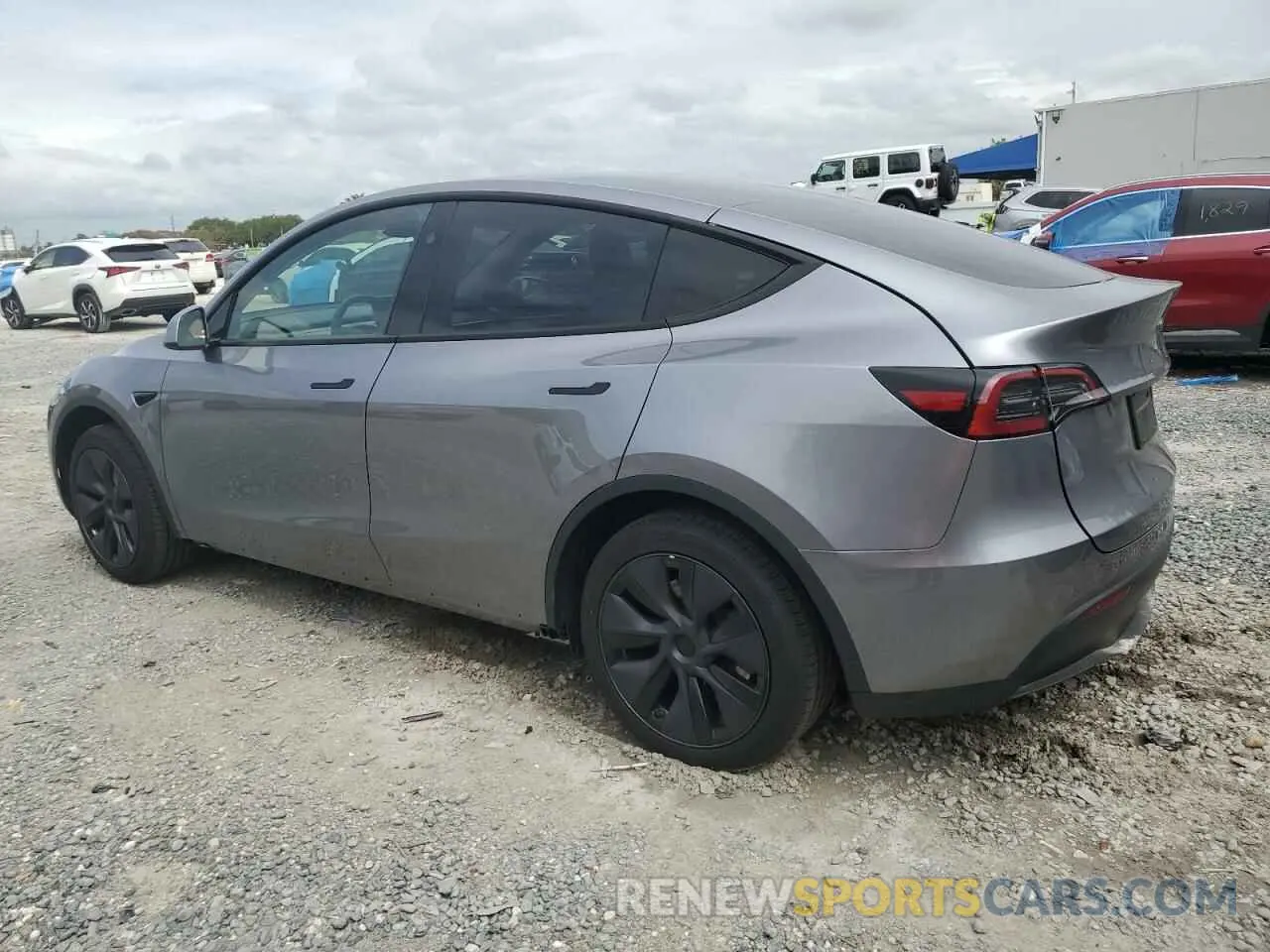 2 Photograph of a damaged car 7SAYGDED3SF281798 TESLA MODEL Y 2025