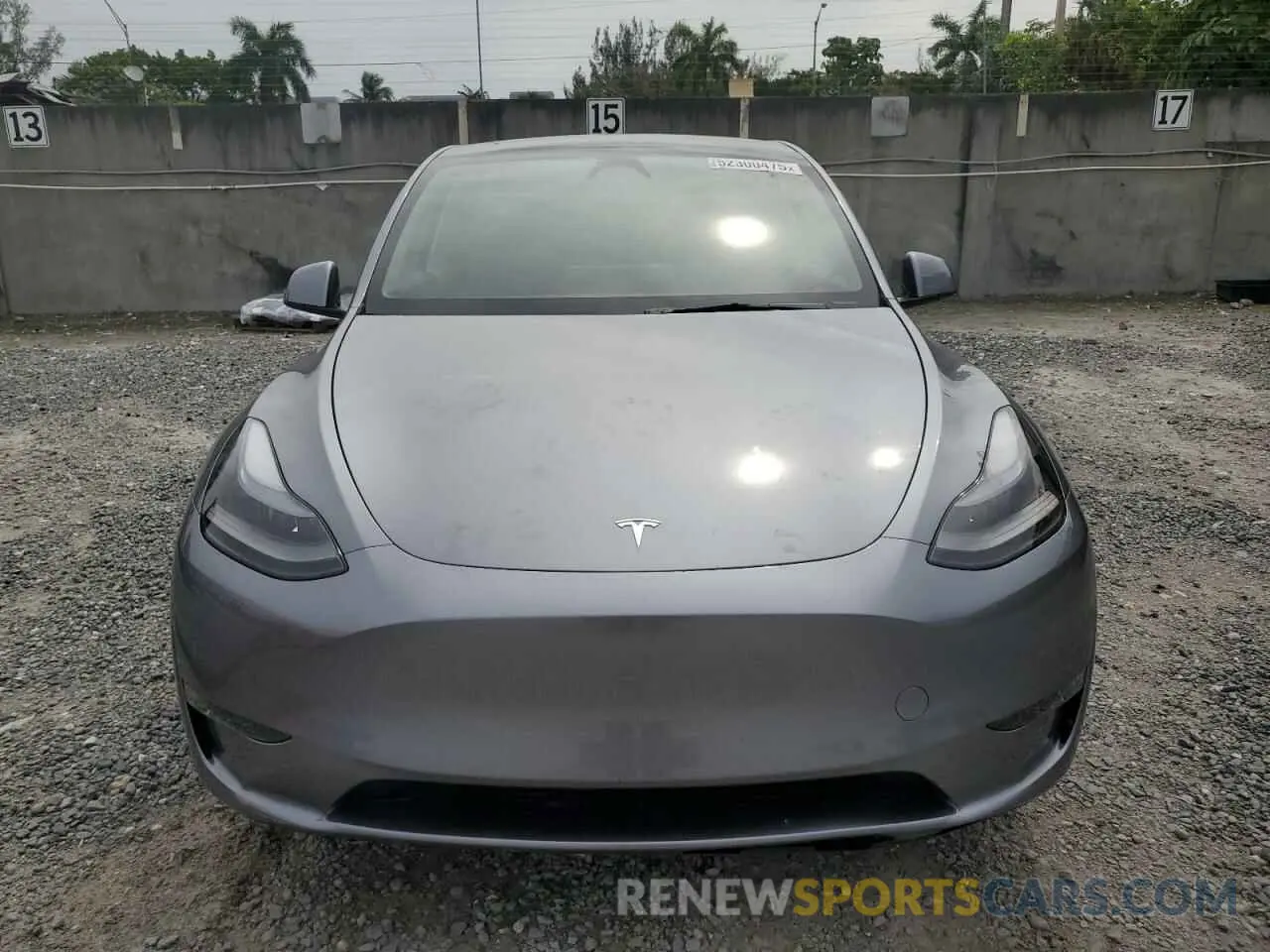 5 Photograph of a damaged car 7SAYGDED3SF281798 TESLA MODEL Y 2025