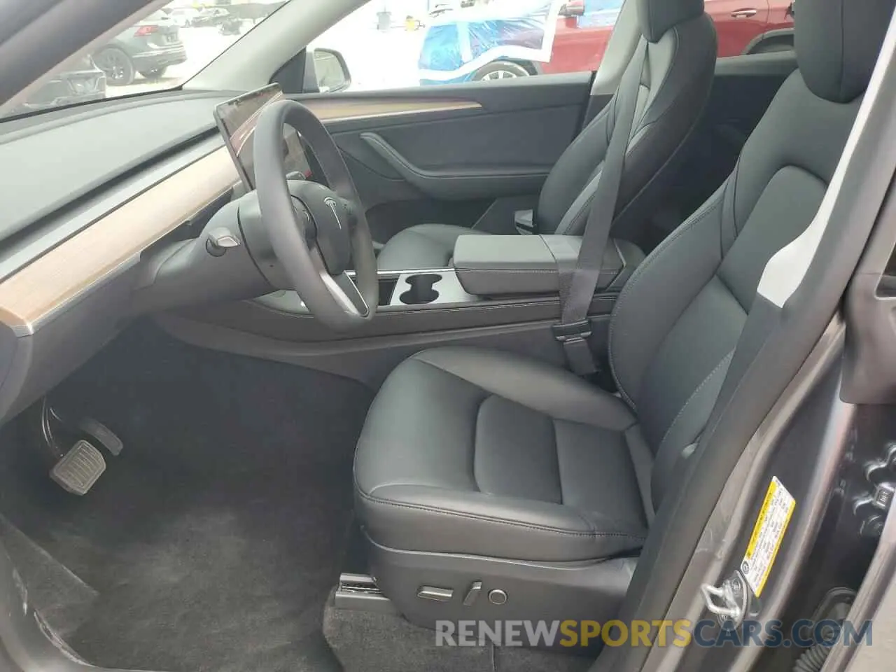7 Photograph of a damaged car 7SAYGDED3SF281798 TESLA MODEL Y 2025