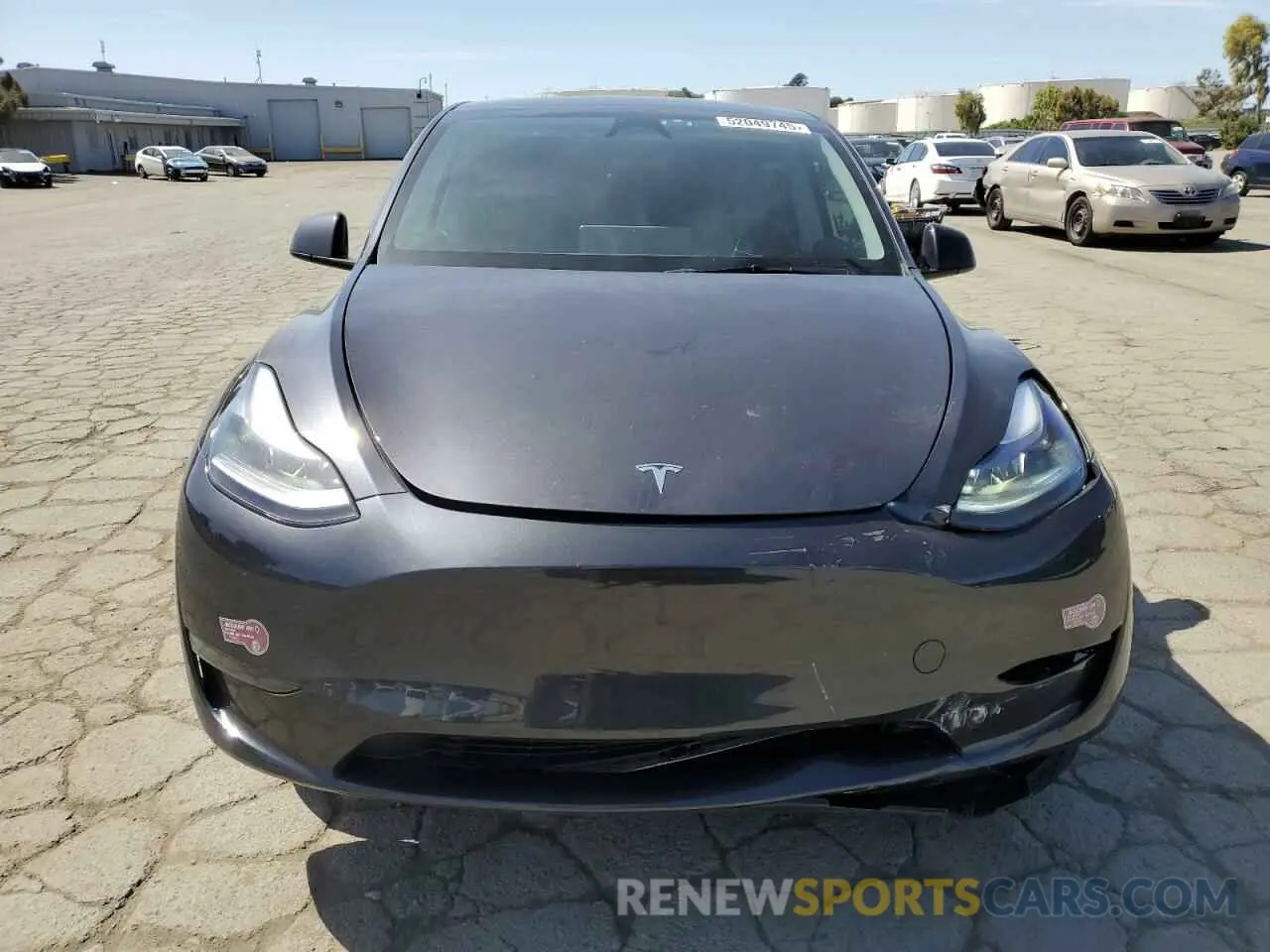 5 Photograph of a damaged car 7SAYGDED4SF240354 TESLA MODEL Y 2025