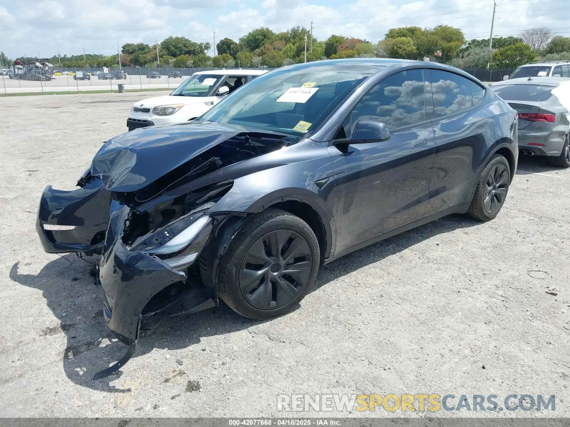 2 Photograph of a damaged car 7SAYGDED5SA370060 TESLA MODEL Y 2025