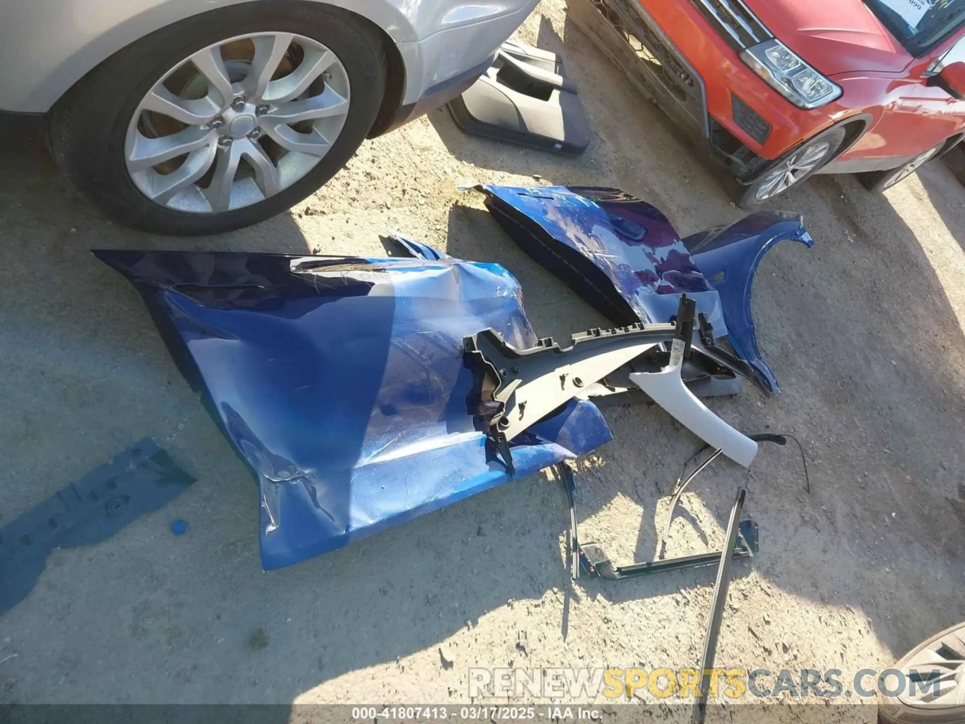 12 Photograph of a damaged car 7SAYGDED5SA374626 TESLA MODEL Y 2025