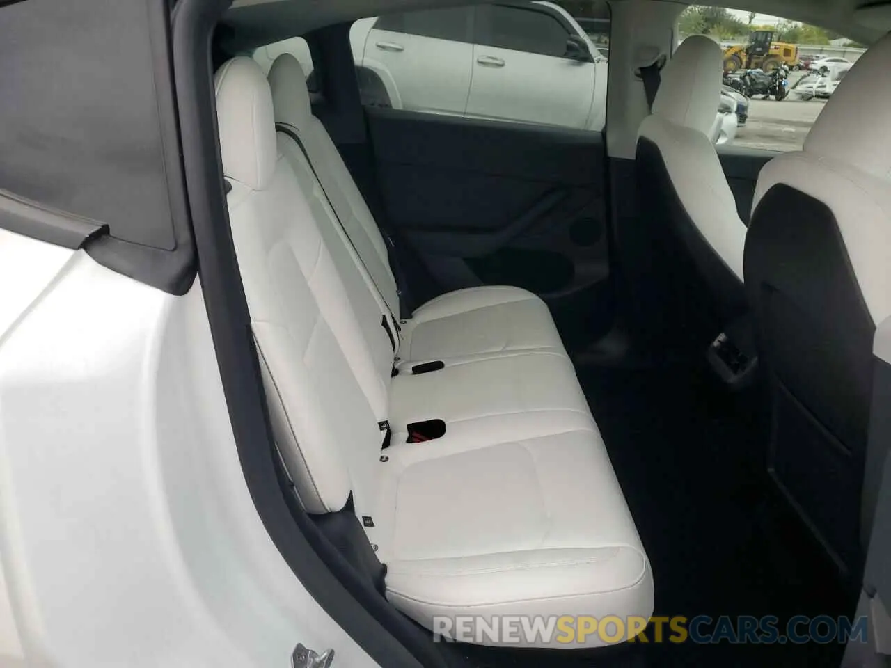 10 Photograph of a damaged car 7SAYGDED5SF228228 TESLA MODEL Y 2025