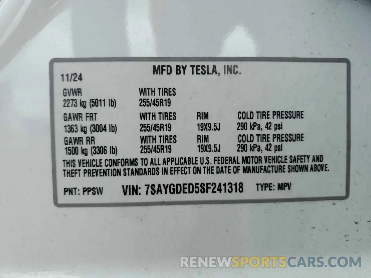 13 Photograph of a damaged car 7SAYGDED5SF241318 TESLA MODEL Y 2025