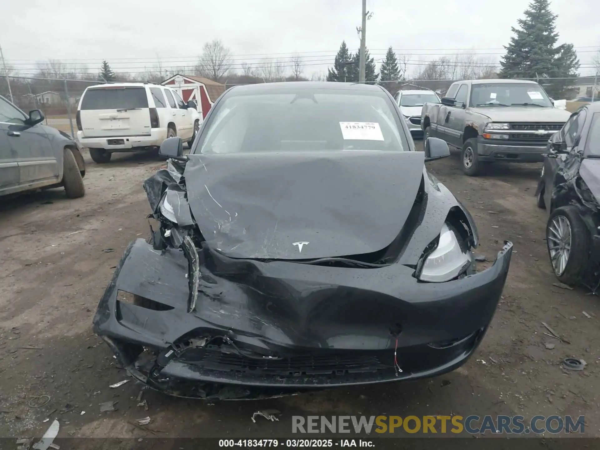 11 Photograph of a damaged car 7SAYGDED5SF262735 TESLA MODEL Y 2025