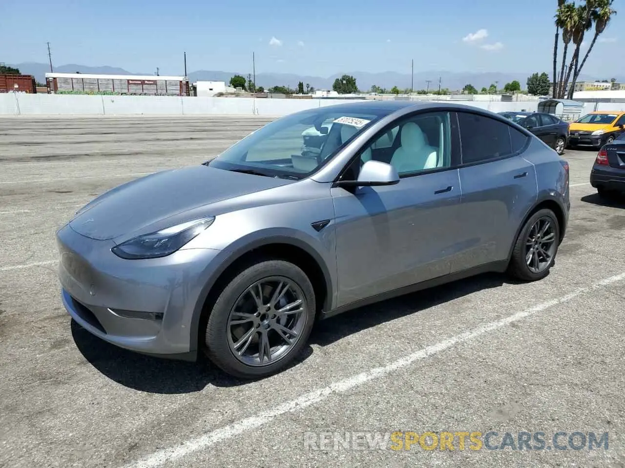 1 Photograph of a damaged car 7SAYGDED6SF253901 TESLA MODEL Y 2025