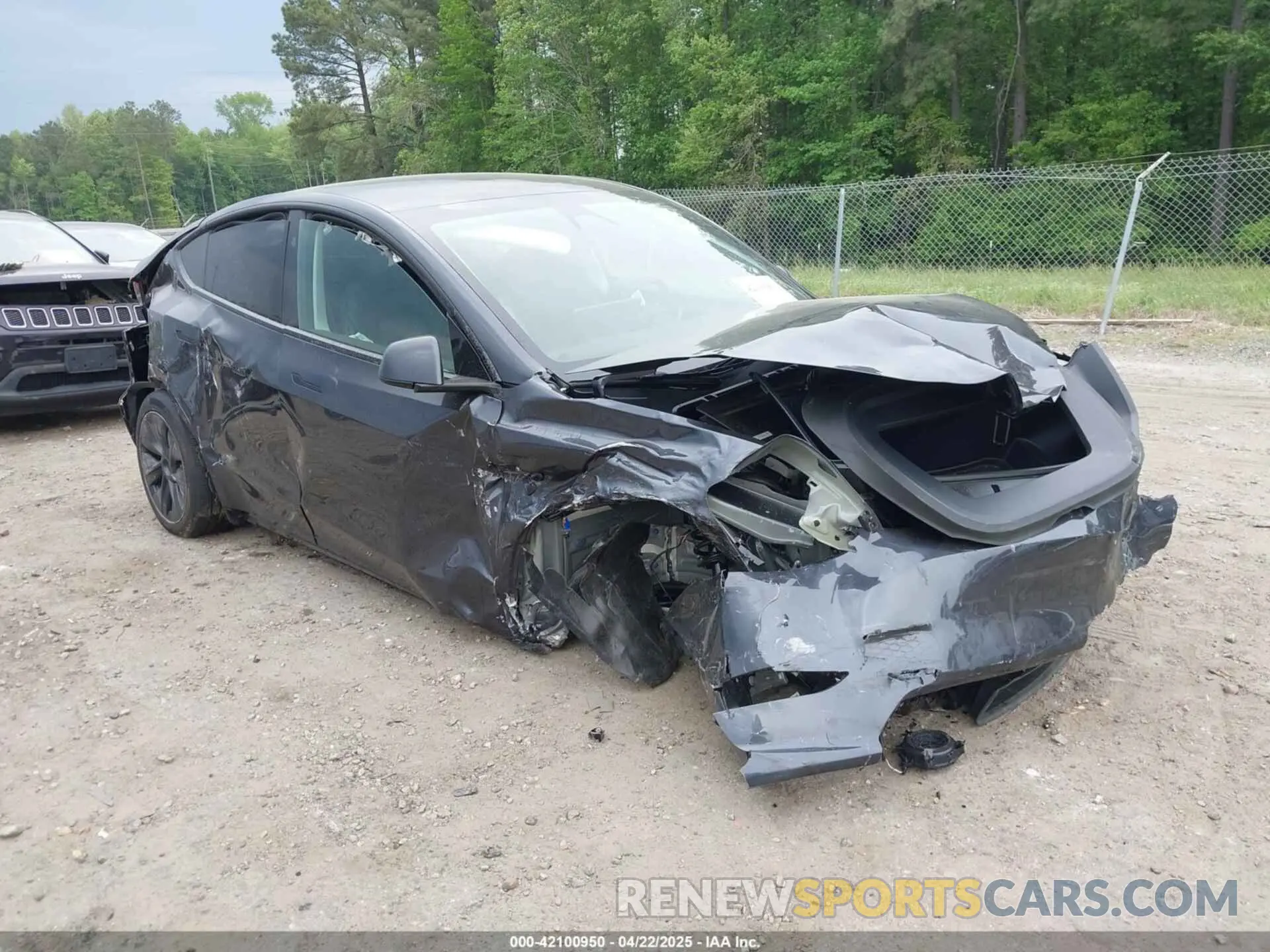 1 Photograph of a damaged car 7SAYGDED7SA373235 TESLA MODEL Y 2025