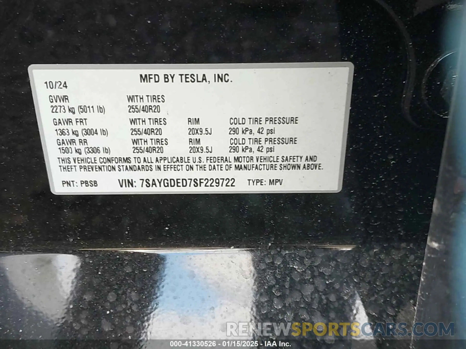 9 Photograph of a damaged car 7SAYGDED7SF229722 TESLA MODEL Y 2025