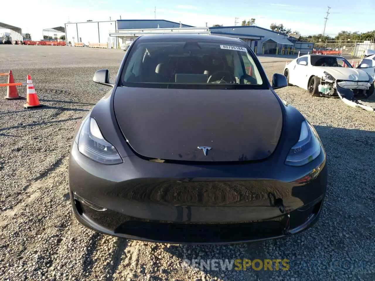 5 Photograph of a damaged car 7SAYGDED8SF225825 TESLA MODEL Y 2025